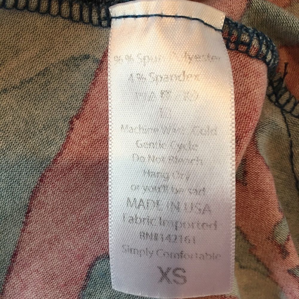 Lularoe Top  - Picture 5 of 5